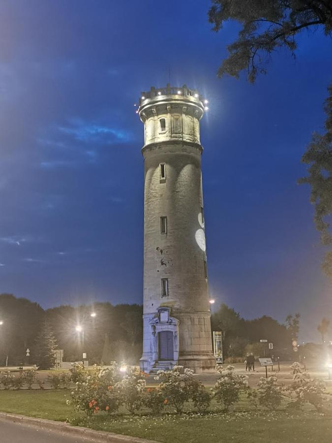 Phare Des Impressionnistes Honfleur Exterior foto